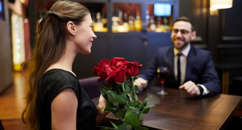 Randka w restauracji – o czym pamiętać?